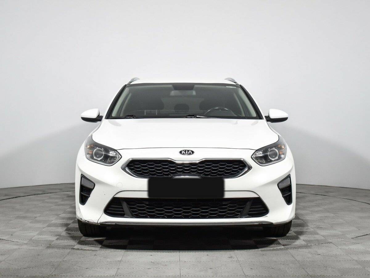 Купить Kia Ceed, 2019, 338 119 км, фото №2