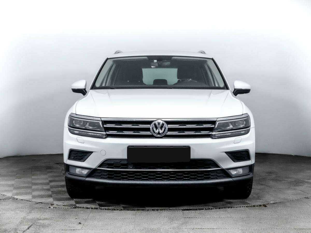 Купить Volkswagen Tiguan, 2017, 140 000 км, фото №2
