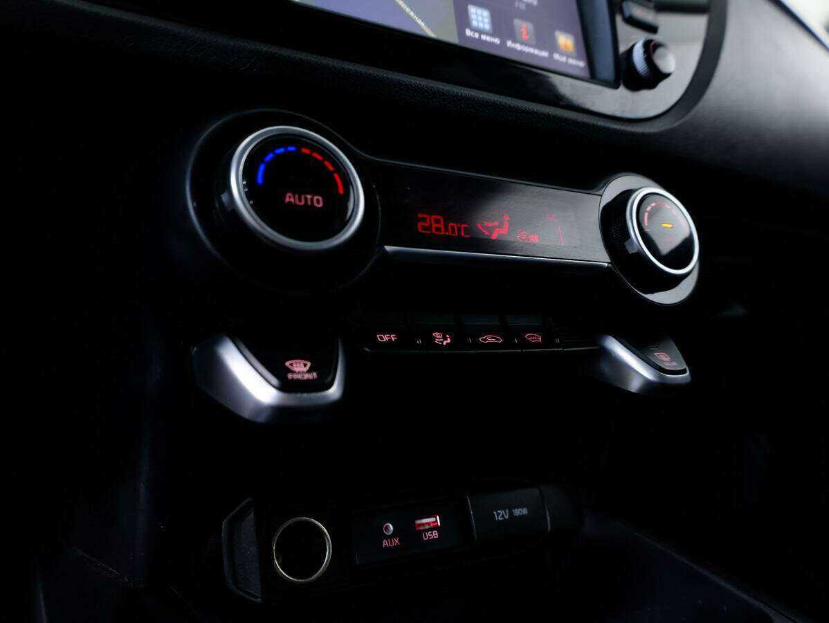 Купить Kia Rio X-Line, 2018, 81 174 км, фото №16