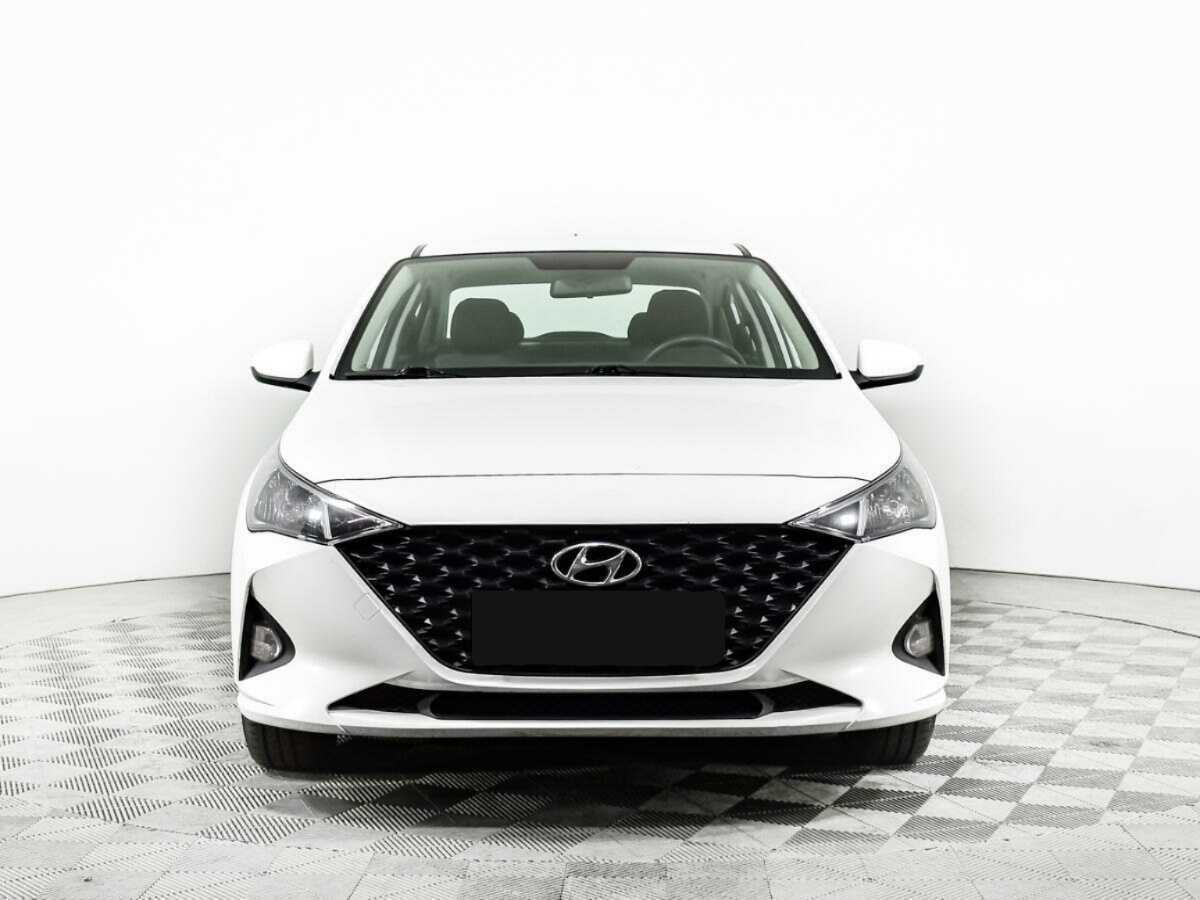 Купить Hyundai Solaris, 2021, 75 086 км, фото №2