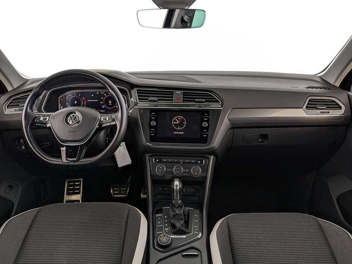 Купить Volkswagen Tiguan, 2019, 139 692 км, фото №13