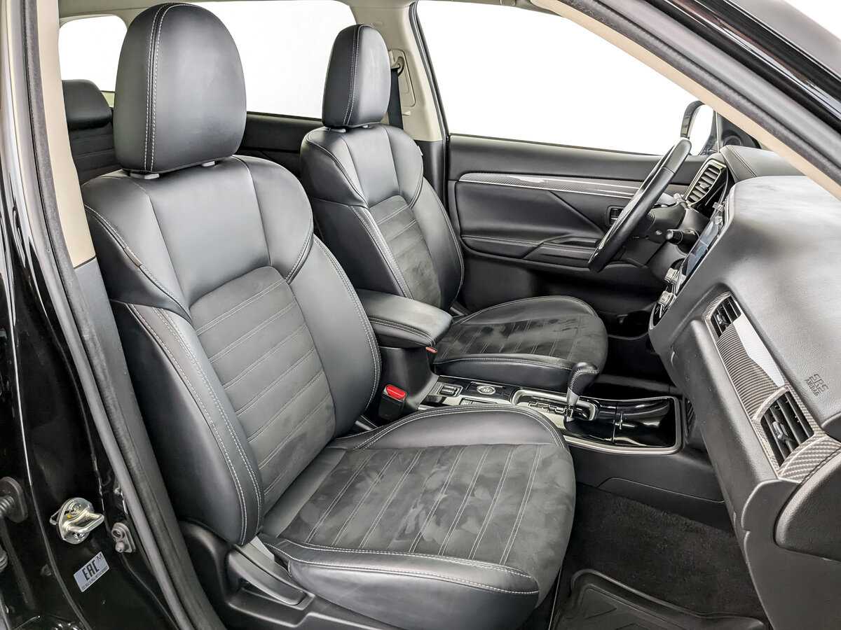 Купить Mitsubishi Outlander, 2021, 133 519 км, фото №23