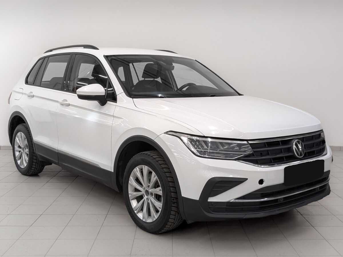 Купить Volkswagen Tiguan, 2021, 131 780 км, фото №3