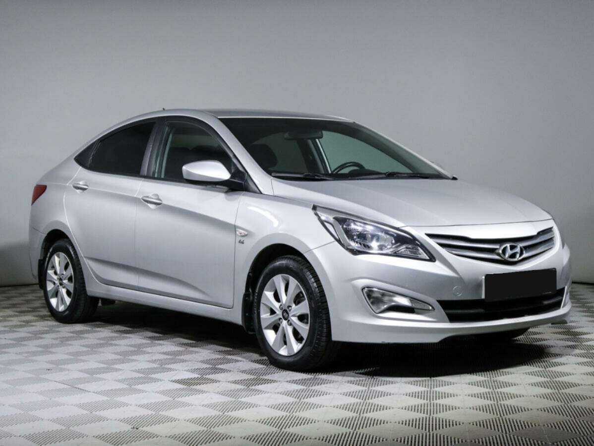 Купить Hyundai Solaris, 2016, 35 950 км, фото №3