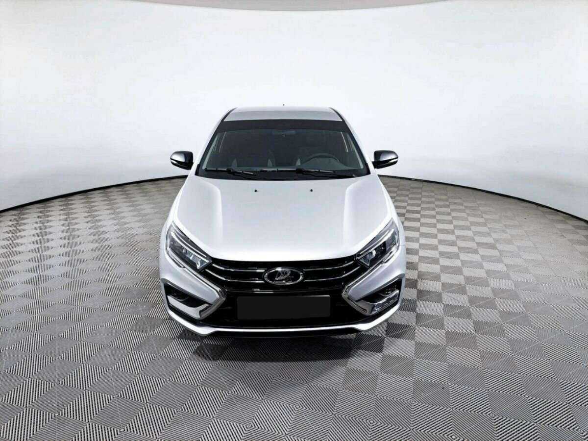 Купить Lada (ВАЗ) Vesta, 2023, 2 670 км, фото №2