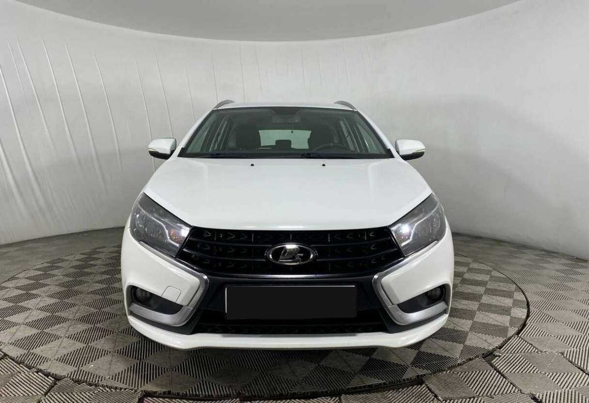 Купить Lada (ВАЗ) Vesta SW, 2019, 87 732 км, фото №2
