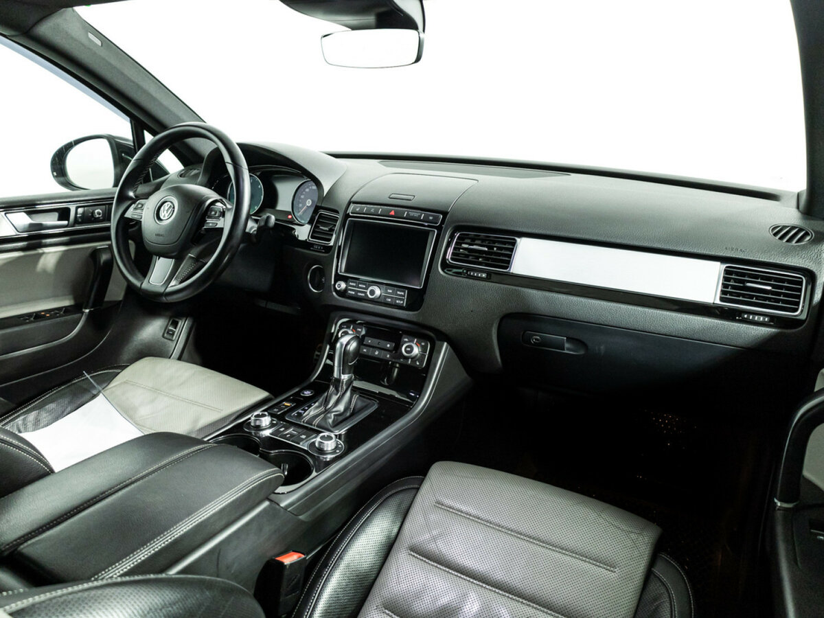 Купить Volkswagen Touareg II Рестайлинг, 2017, 183 000 км, фото №7