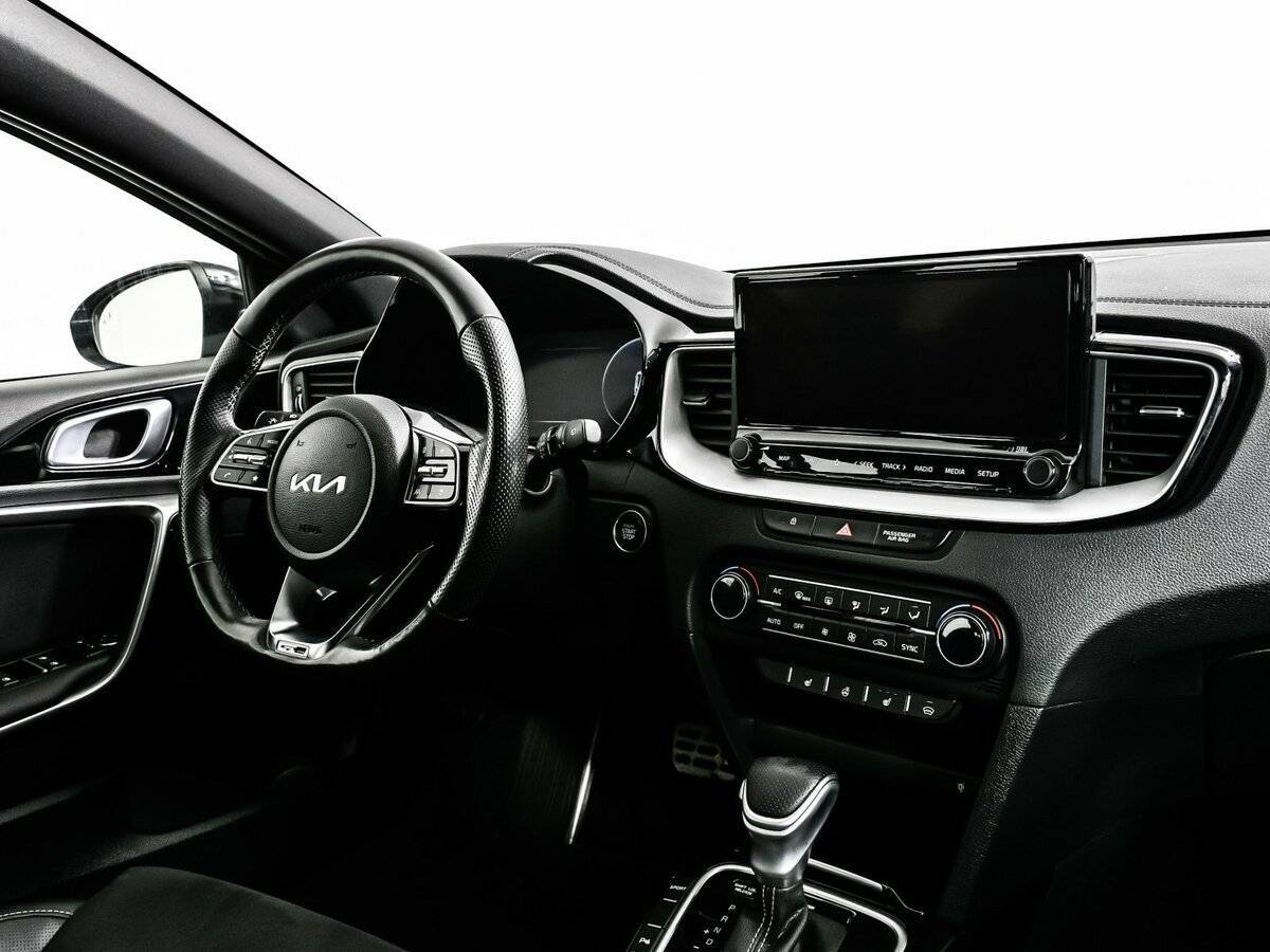 Купить Kia Ceed, 2022, 68 407 км, фото №9