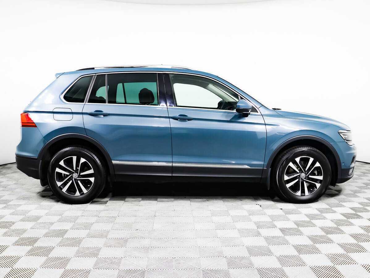 Купить Volkswagen Tiguan, 2019, 127 564 км, фото №3