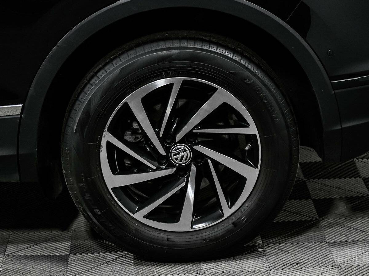 Купить Volkswagen Tiguan, 2018, 95 900 км, фото №15