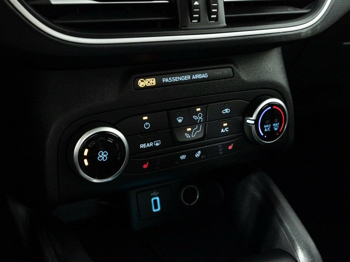 Купить Ford Focus, 2019, 150 541 км, фото №18