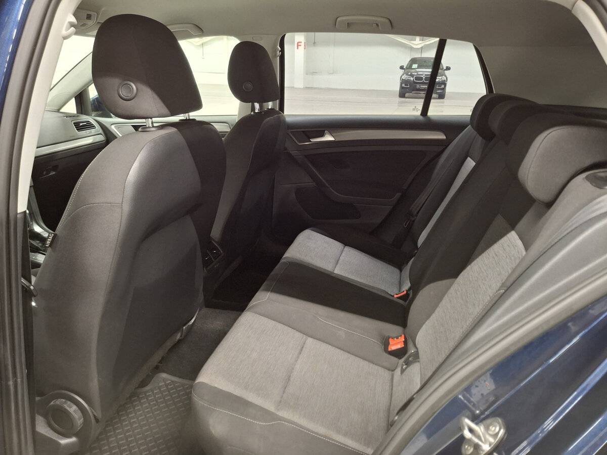 Купить Volkswagen Golf VII, 2013, 140 602 км, фото №11