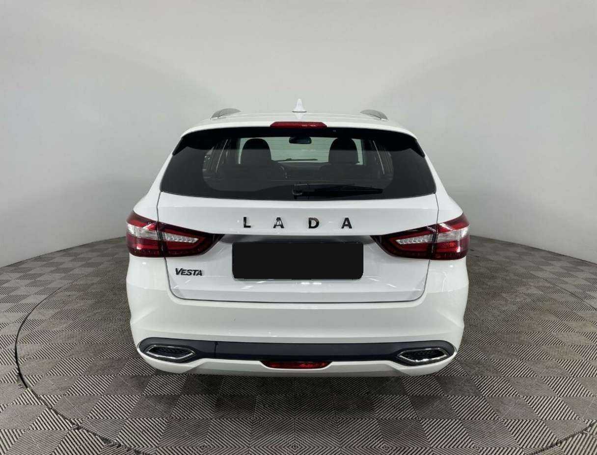 Купить Lada (ВАЗ) Vesta SW, 2023, 25 345 км, фото №3