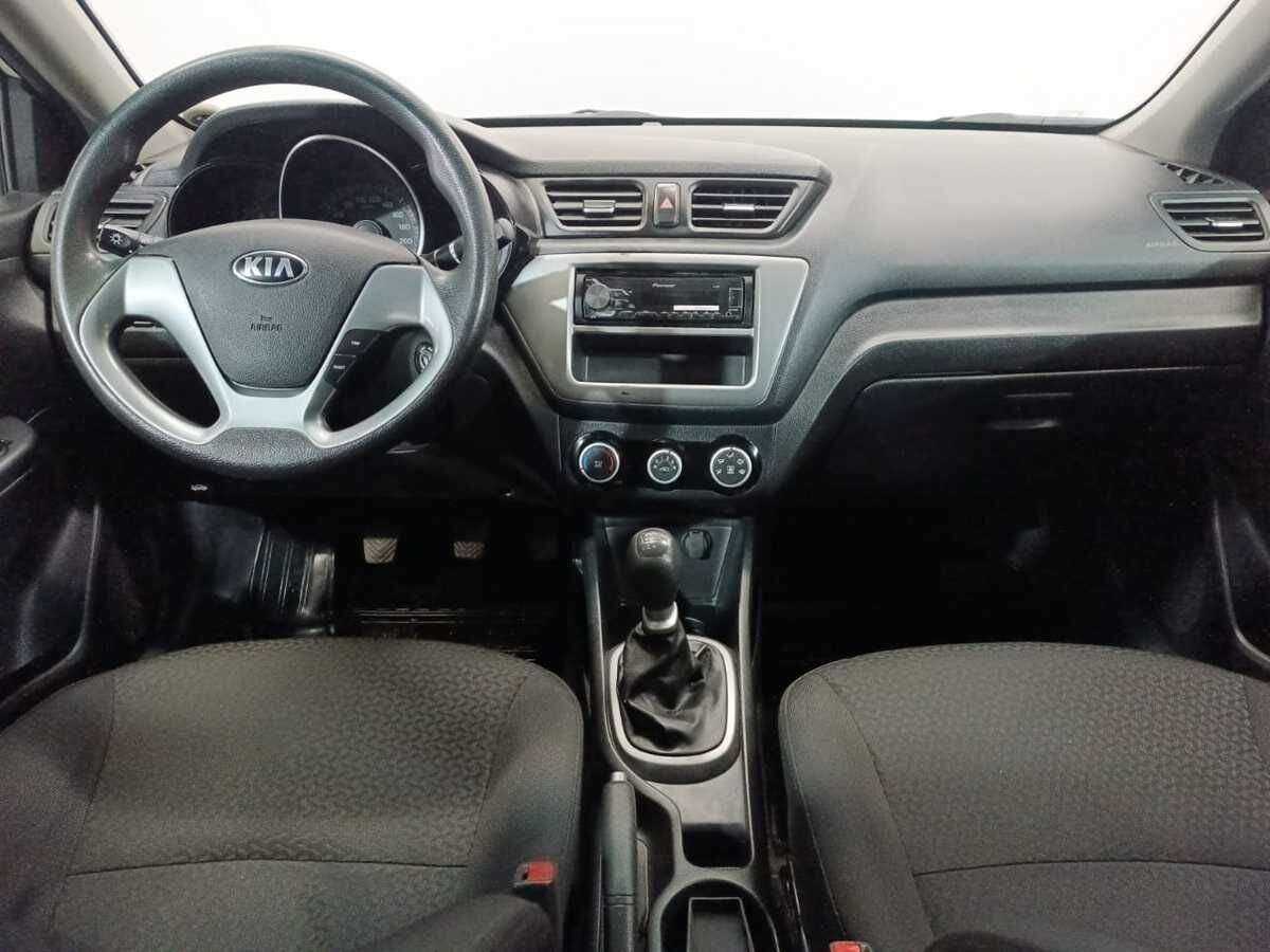 Купить Kia Rio, 2017, 81 000 км, фото №12