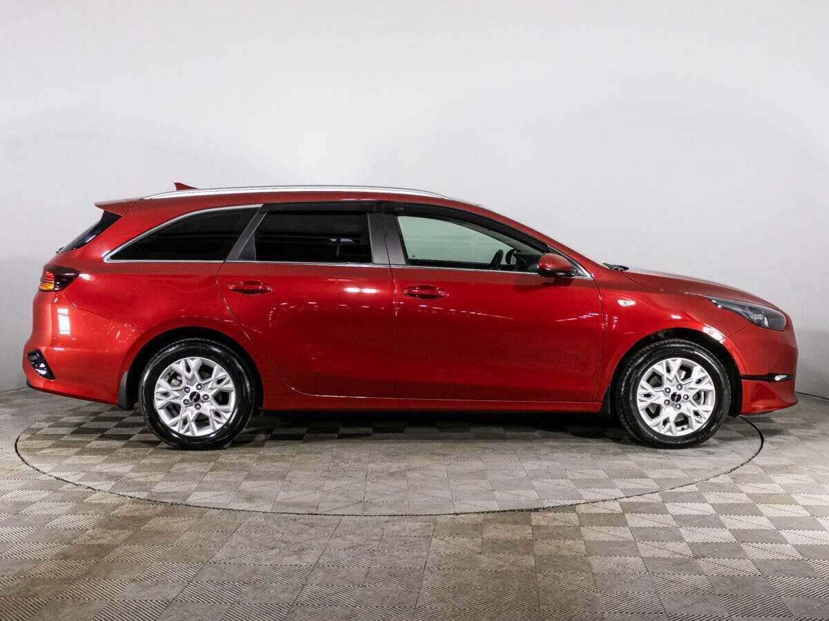 Купить Kia Ceed, 2022, 8 733 км, фото №4