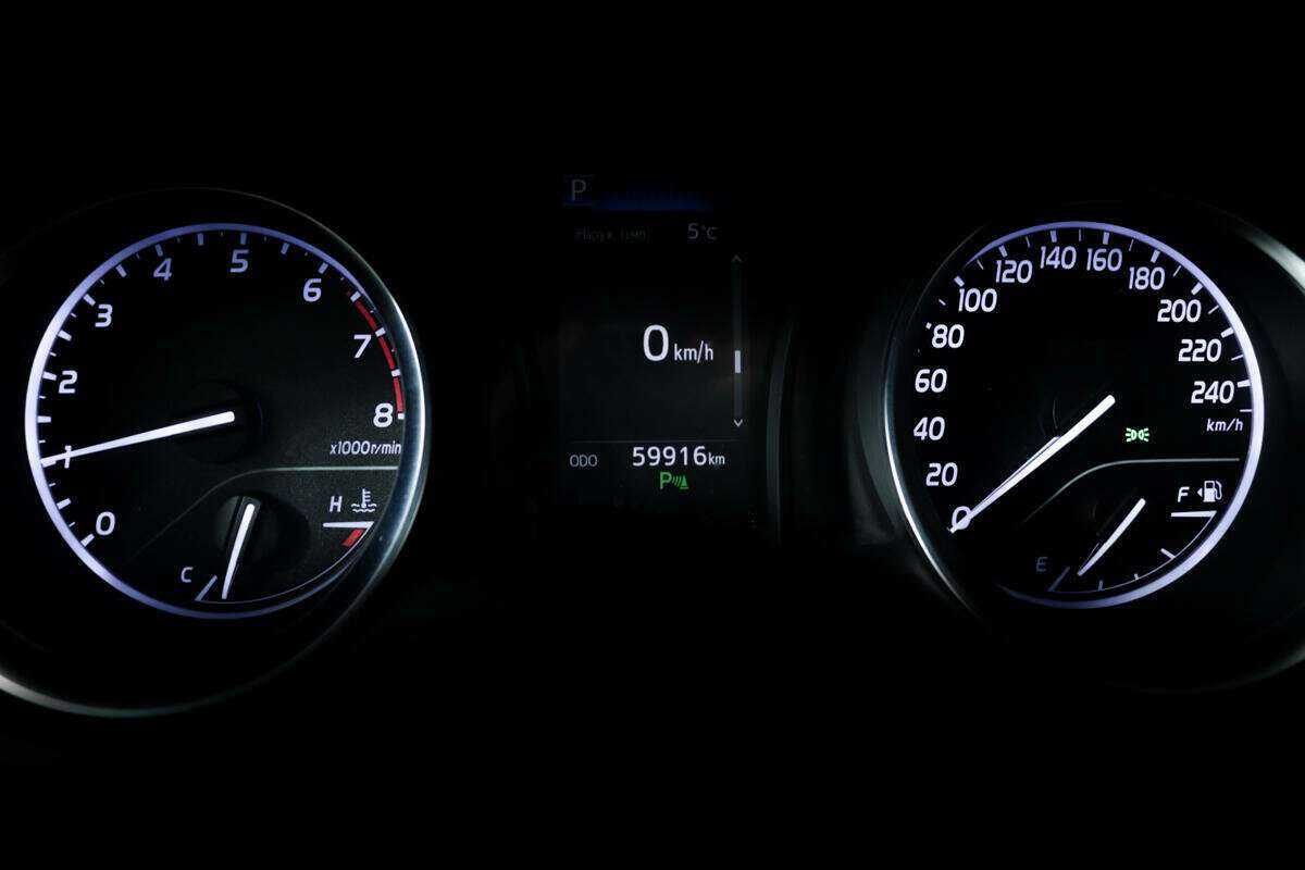 Купить Toyota Camry, 2019, 59 812 км, фото №10