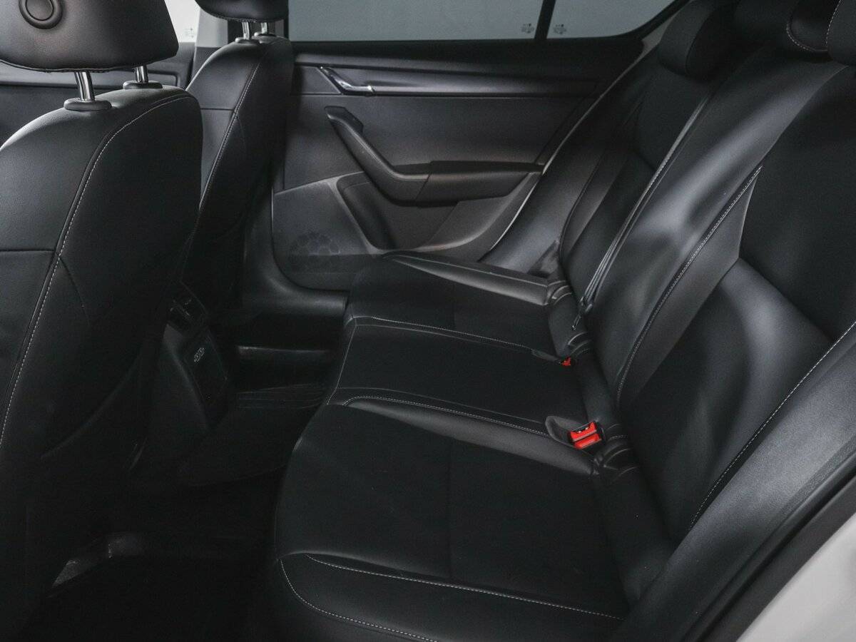 Купить Skoda Octavia, 2023, 22 000 км, фото №7