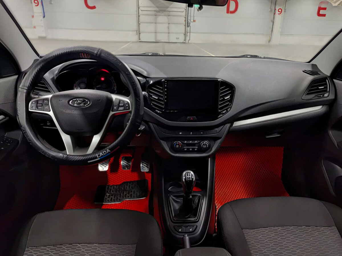 Купить Lada (ВАЗ) Vesta SW I, 2018, 150 090 км, фото №14