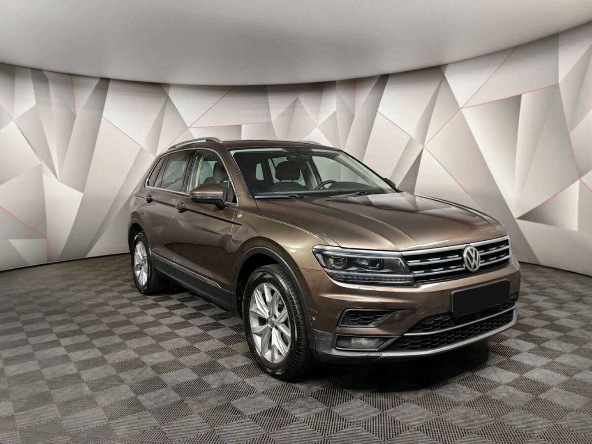 Купить Volkswagen Tiguan, 2017, 163 868 км, фото №3