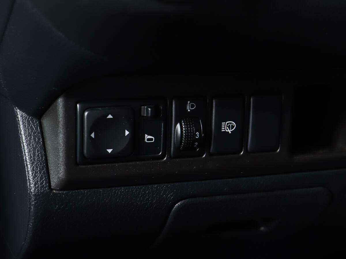 Купить Nissan Note, 2012, 97 744 км, фото №11