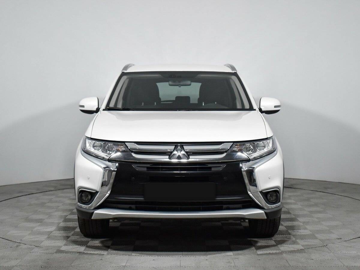 Купить Mitsubishi Outlander, 2018, 69 473 км, фото №2