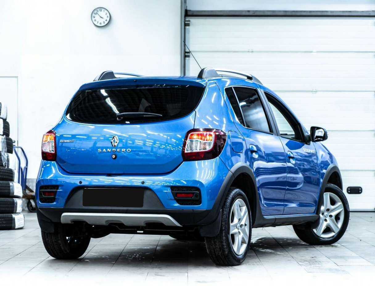 Купить Renault Sandero Stepway, 2018, 86 000 км, фото №3