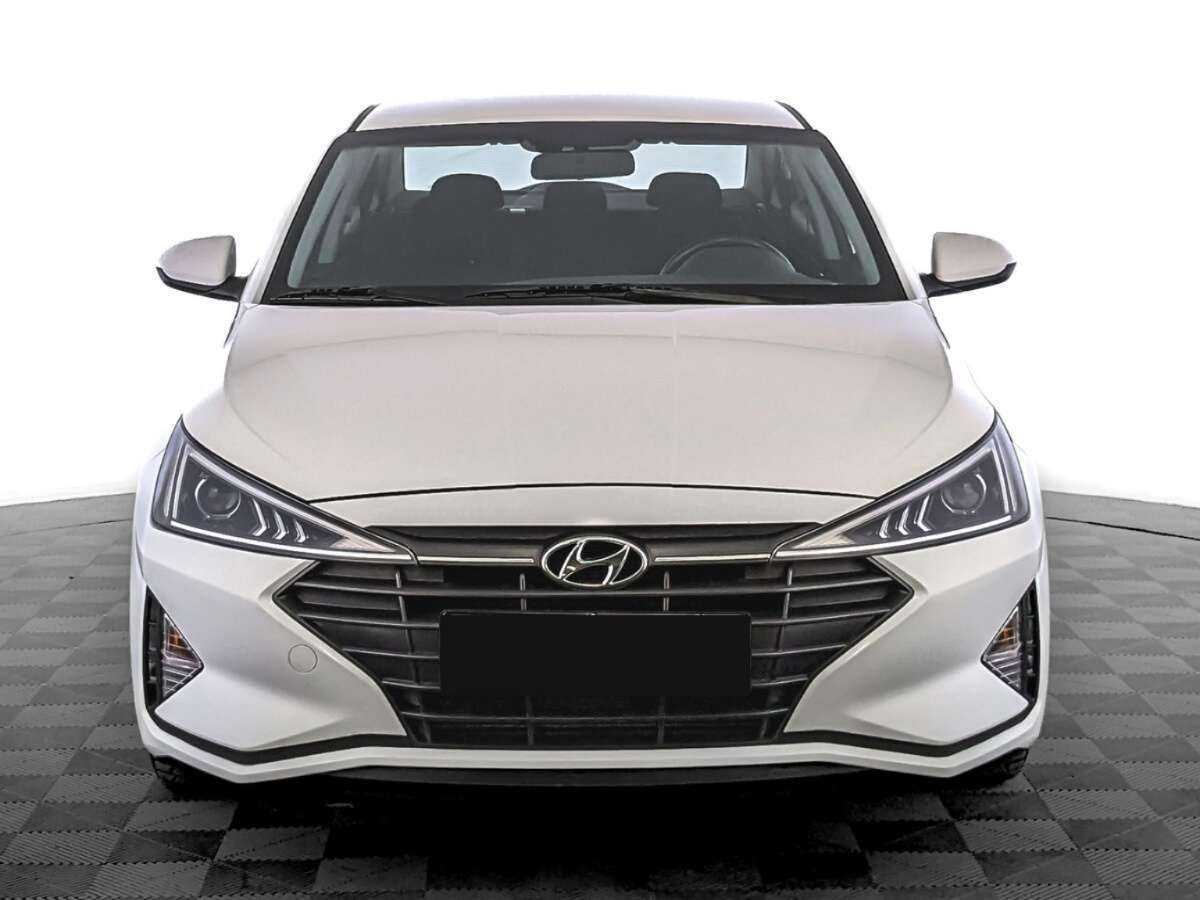 Купить Hyundai Elantra, 2020, 47 943 км, фото №2
