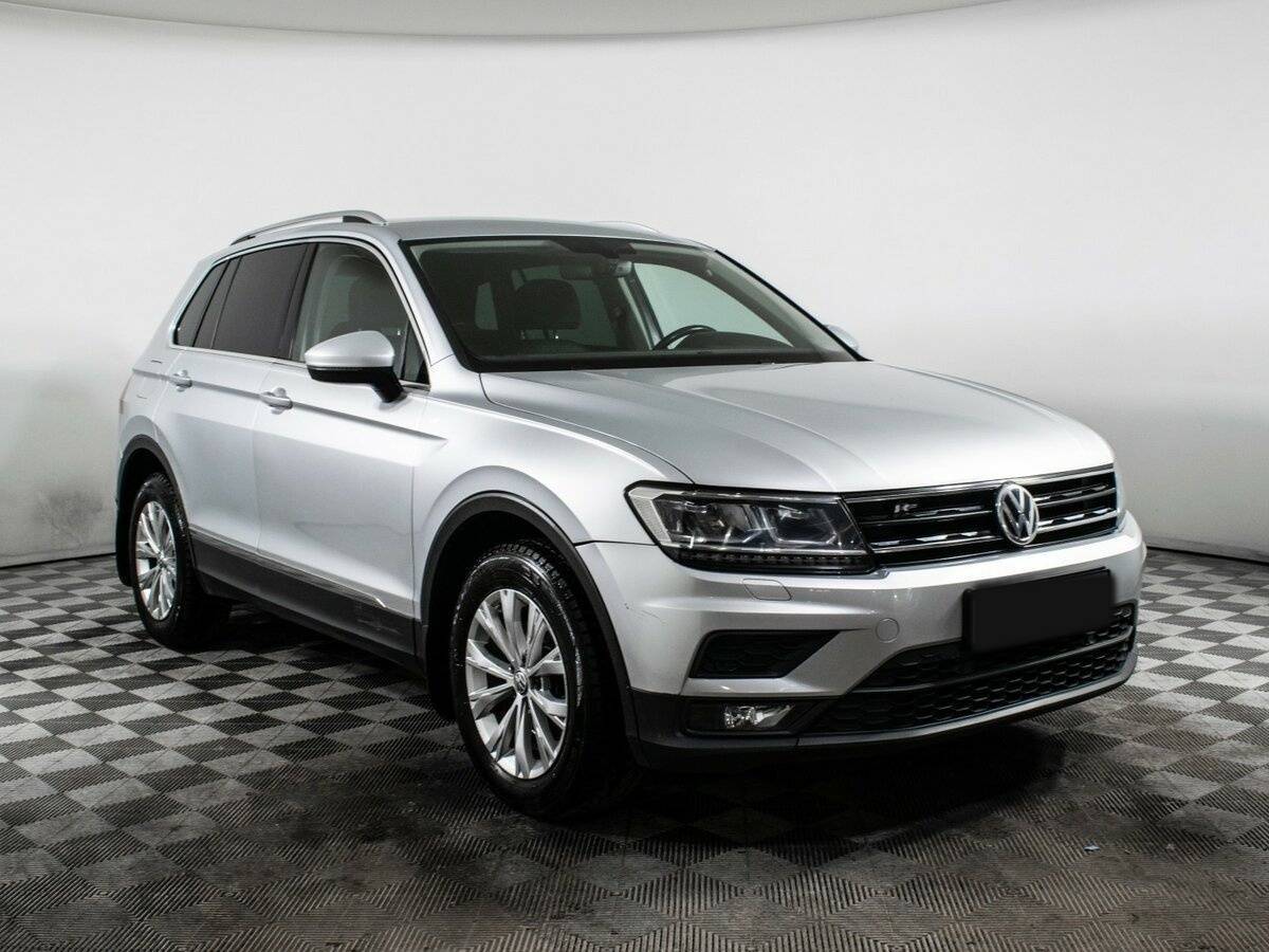 Купить Volkswagen Tiguan, 2017, 111 458 км, фото №3