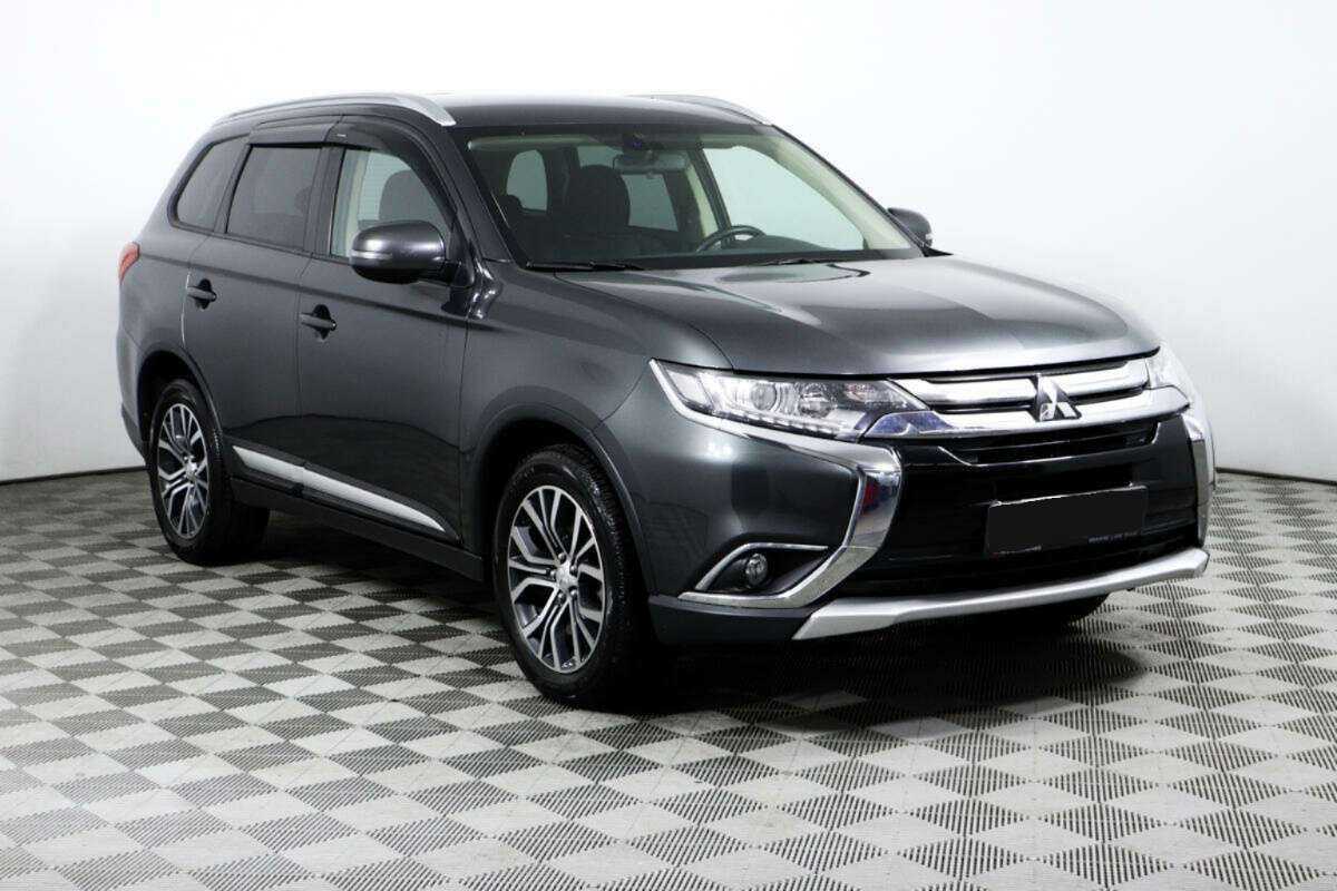 Купить Mitsubishi Outlander, 2018, 76 910 км, фото №3