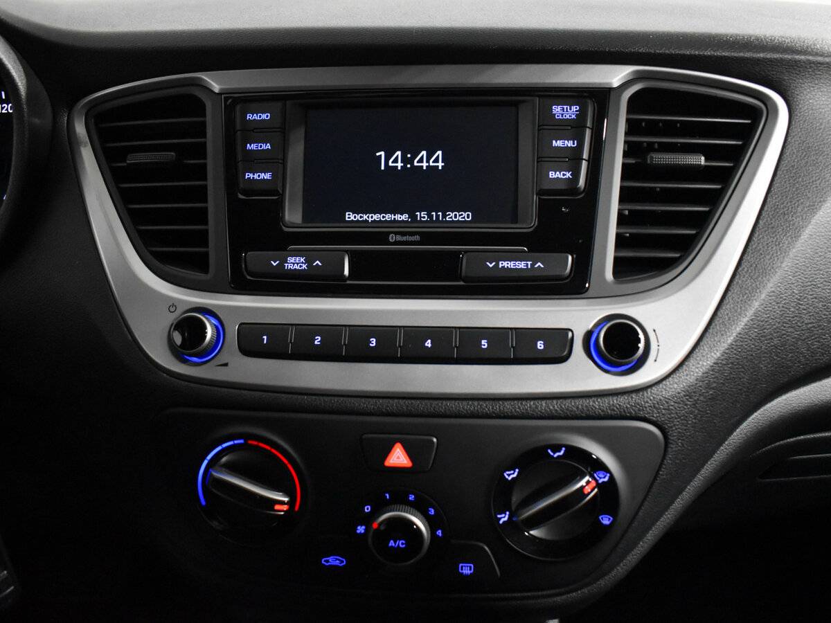 Купить Hyundai Solaris II, 2017, 101 421 км, фото №14