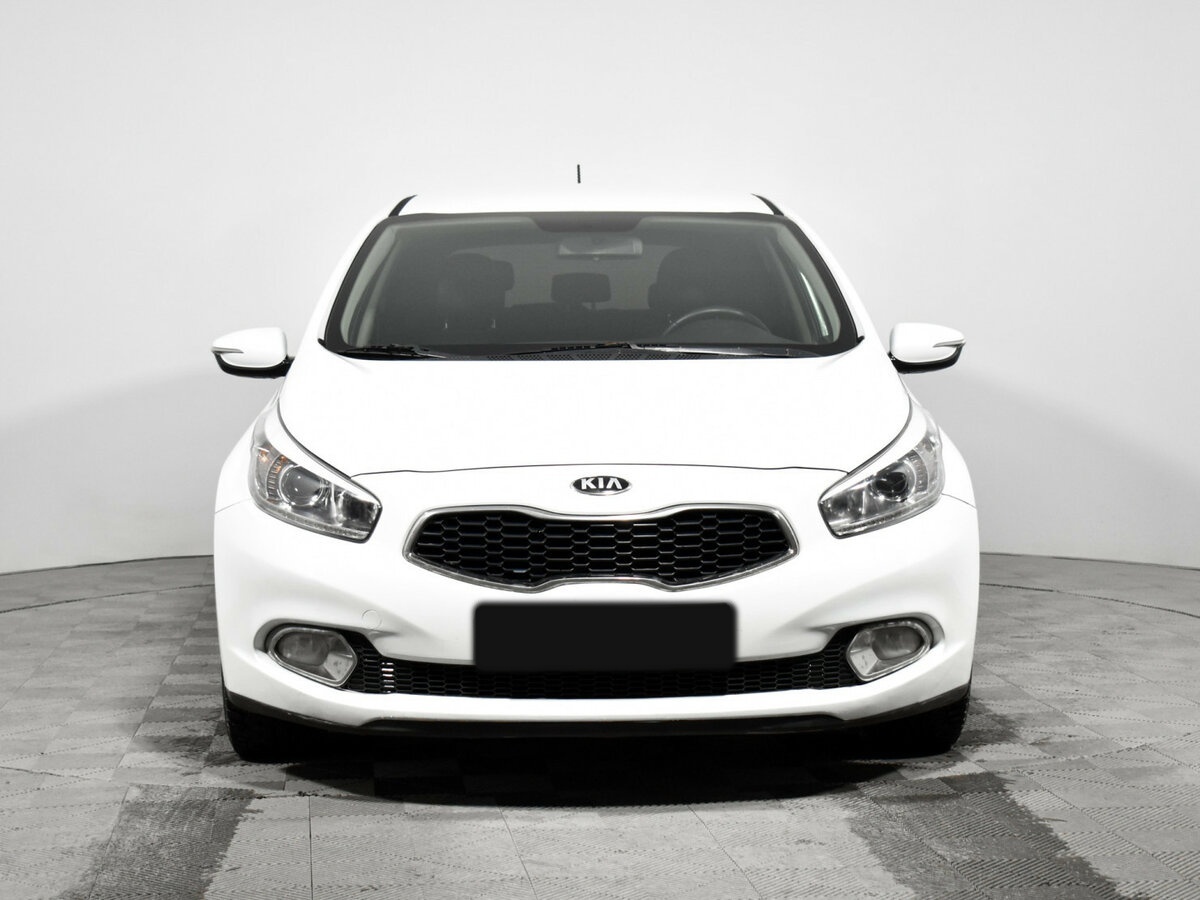 Купить Kia Ceed II, 2013, 178 765 км, фото №2