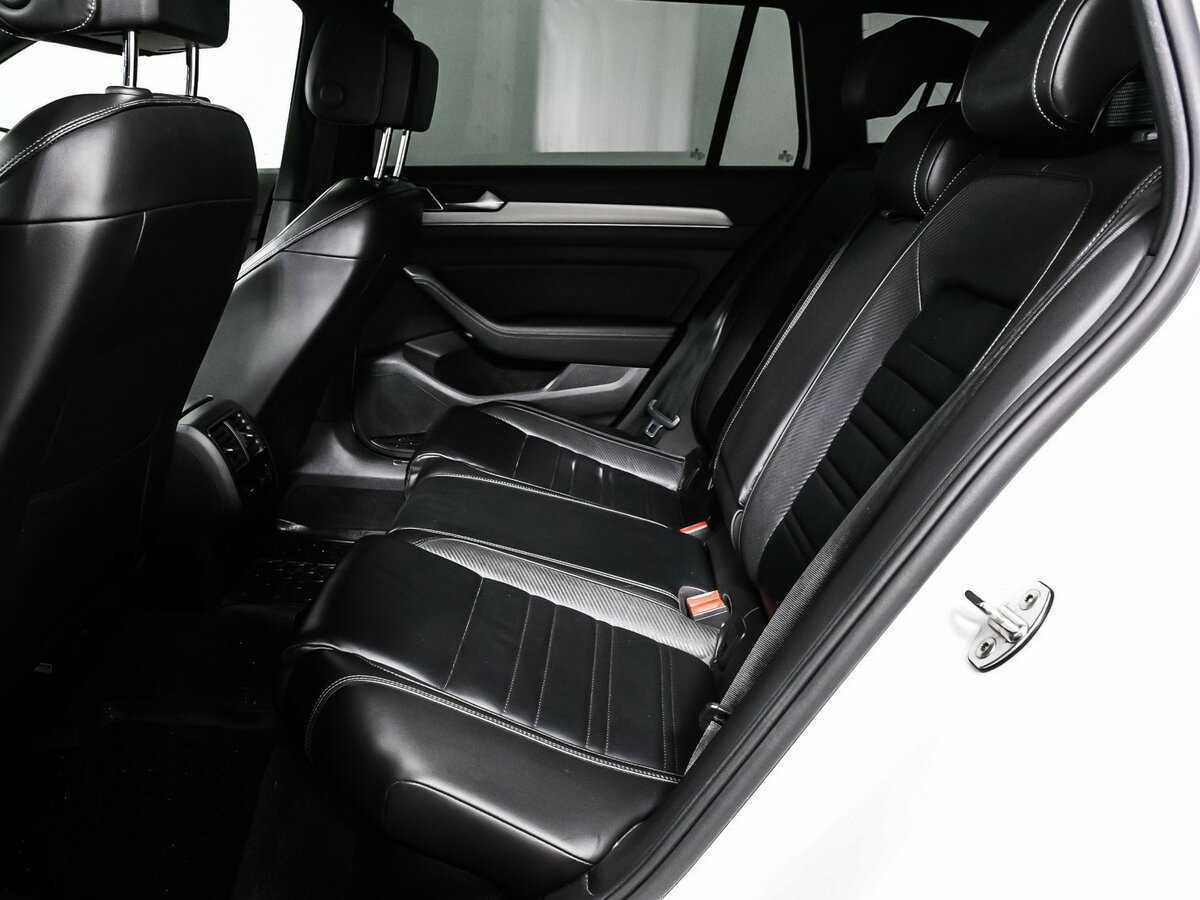 Купить Volkswagen Passat DSG7, 2019, 230 524 км, фото №13
