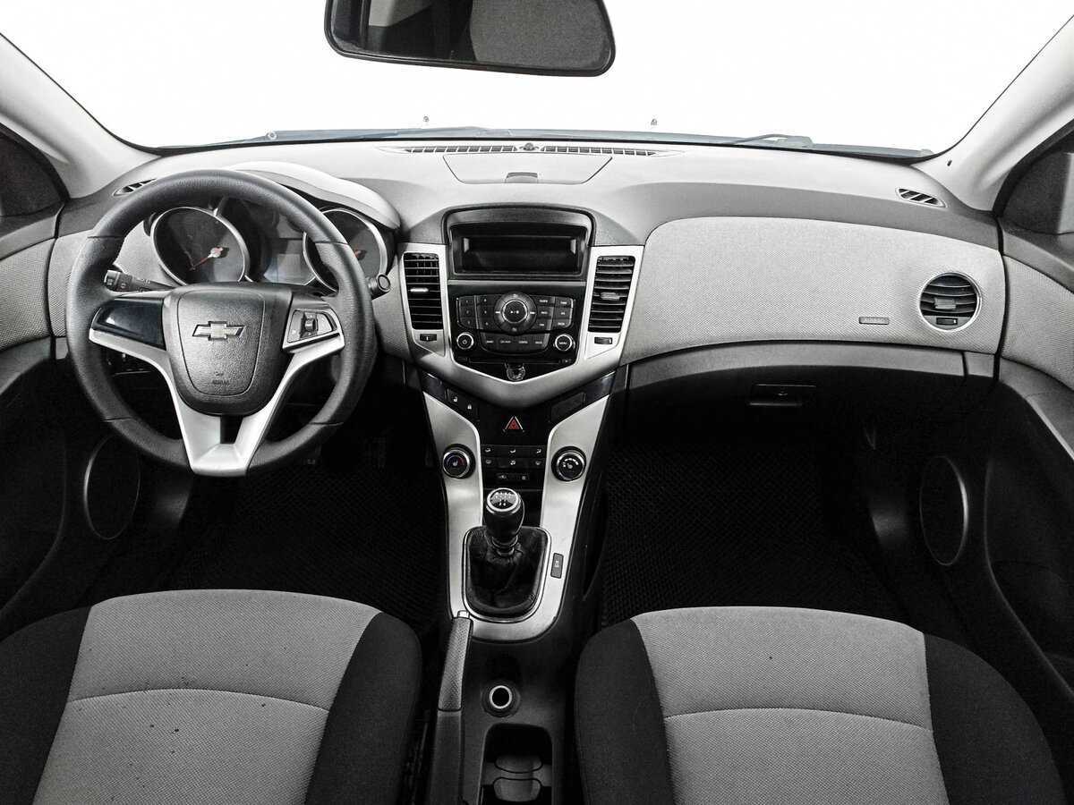 Купить Chevrolet Cruze, 2012, 311 653 км, фото №12