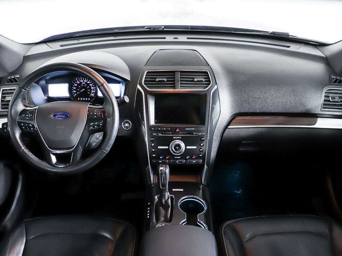 Купить Ford Explorer, 2017, 38 641 км, фото №13