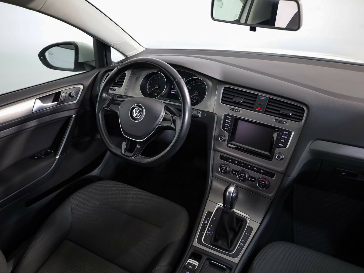 Купить Volkswagen Golf VII, 2015, 130 851 км, фото №8