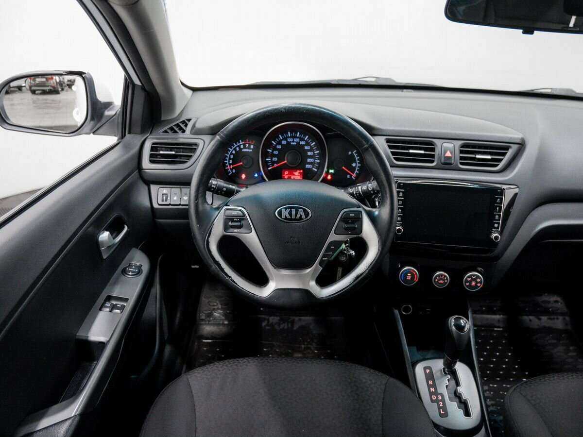 Купить Kia Rio, 2017, 157 003 км, фото №11