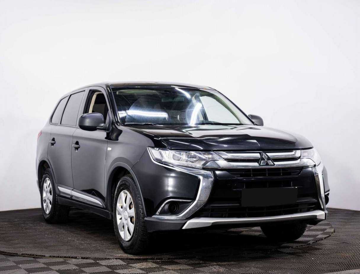Купить Mitsubishi Outlander, 2018, 151 000 км, фото №3