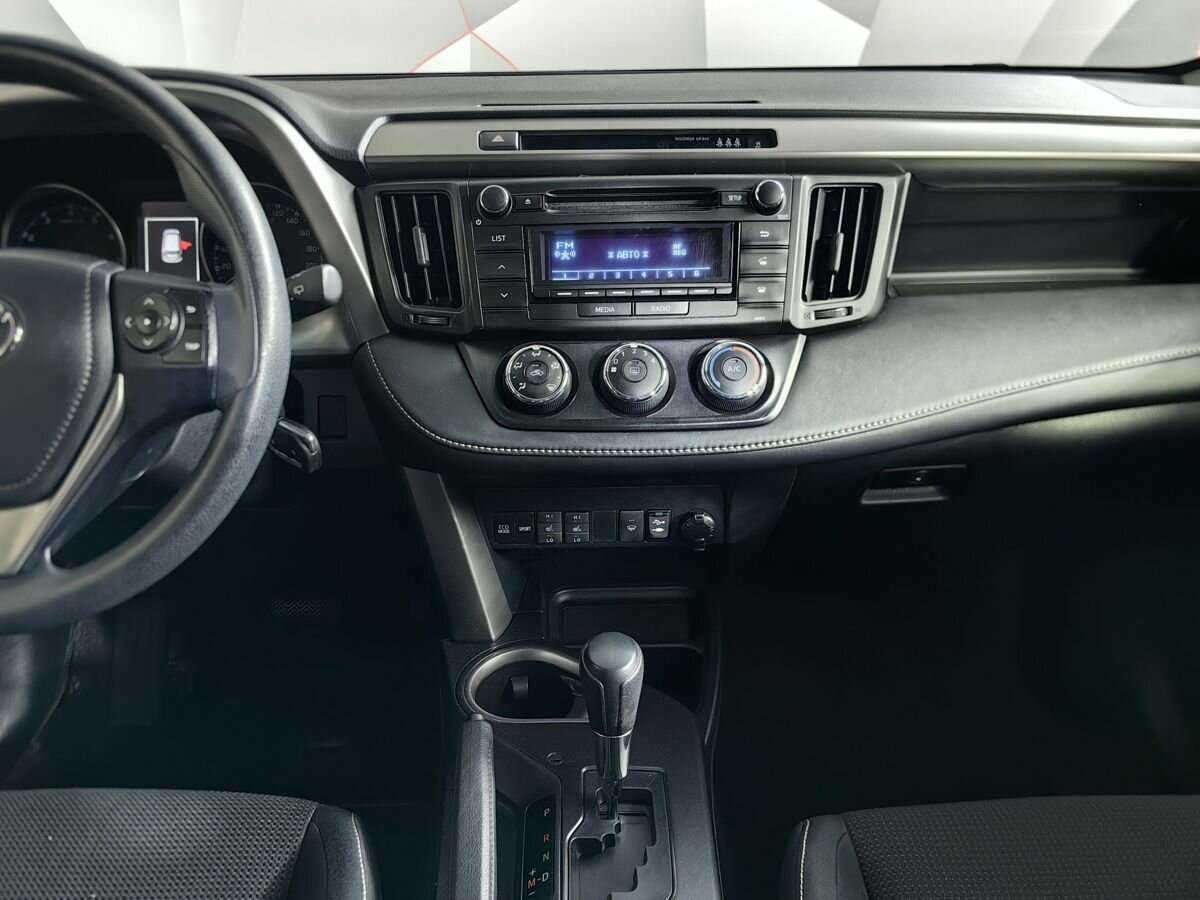Купить Toyota RAV4, 2016, 177 936 км, фото №10