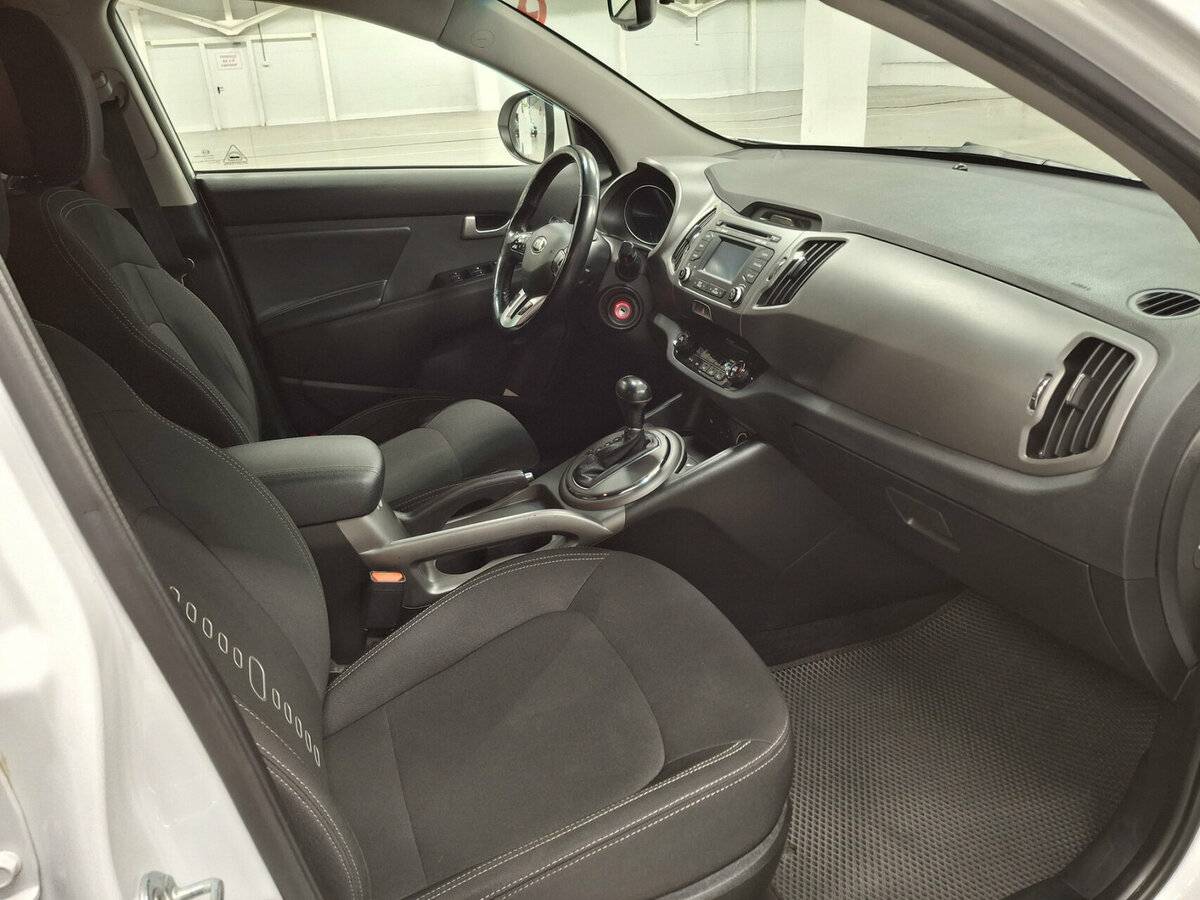 Купить Kia Sportage III Рестайлинг, 2014, 190 001 км, фото №11