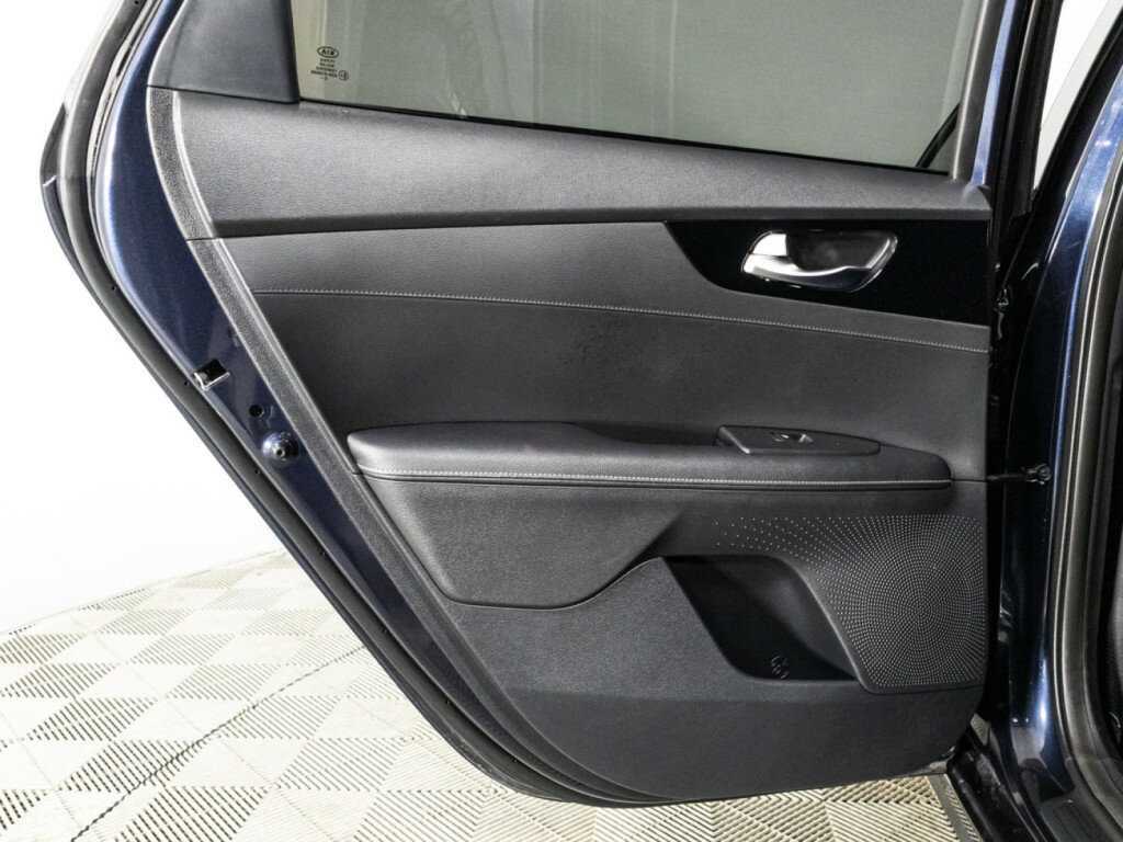 Купить Kia Cerato, 2021, 57 196 км, фото №28