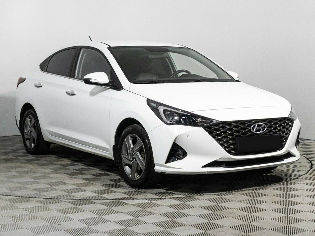 Купить Hyundai Solaris, 2020, 85 333 км, фото №3