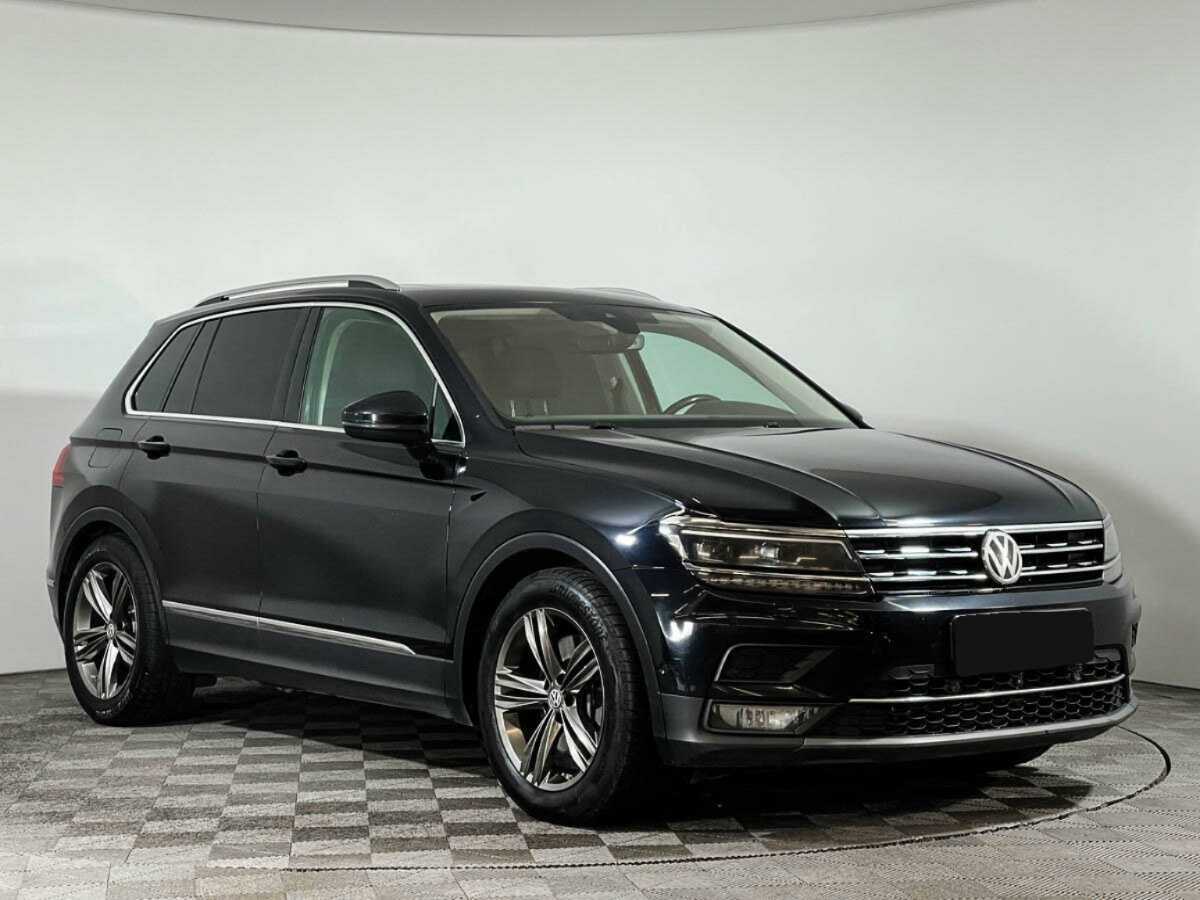 Купить Volkswagen Tiguan, 2017, 126 617 км, фото №3