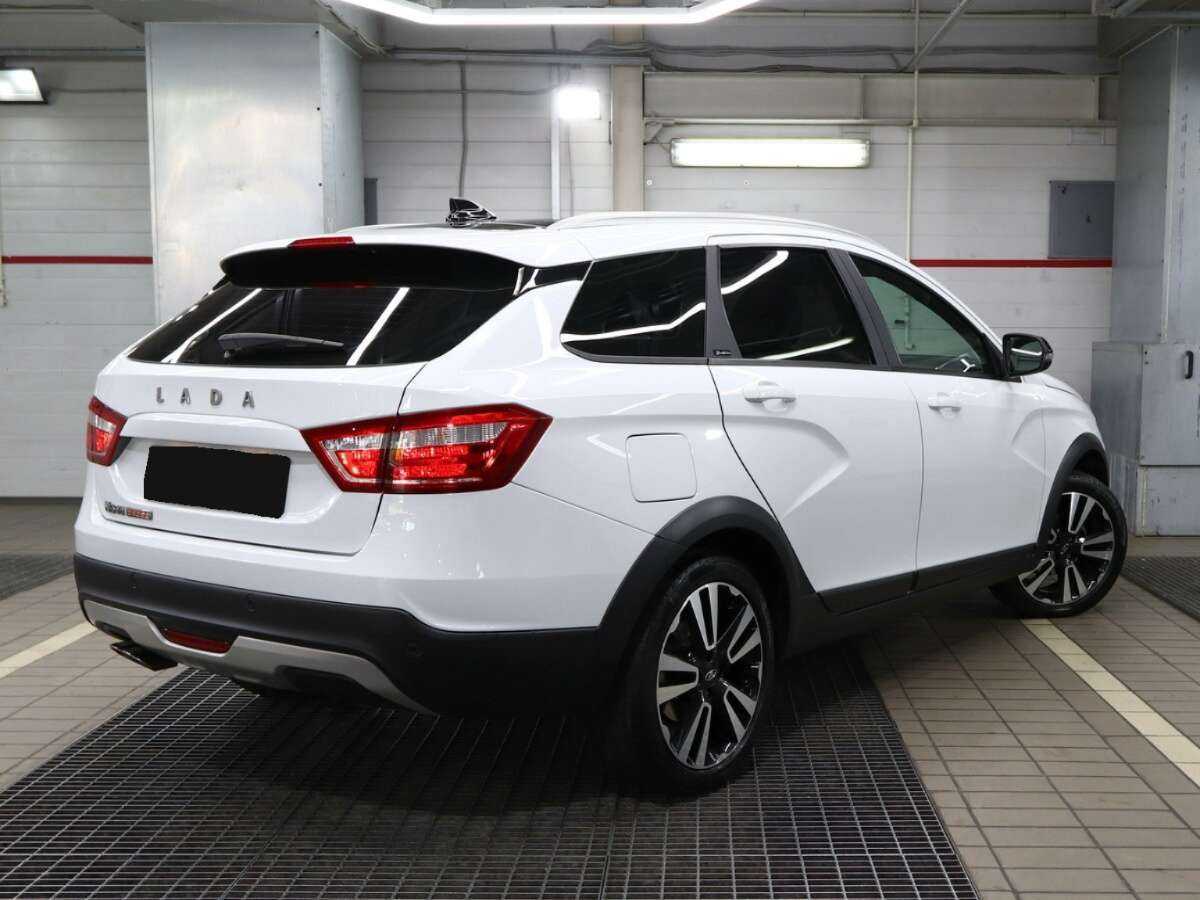 Купить Lada (ВАЗ) Vesta SW Cross, 2021, 48 750 км, фото №2