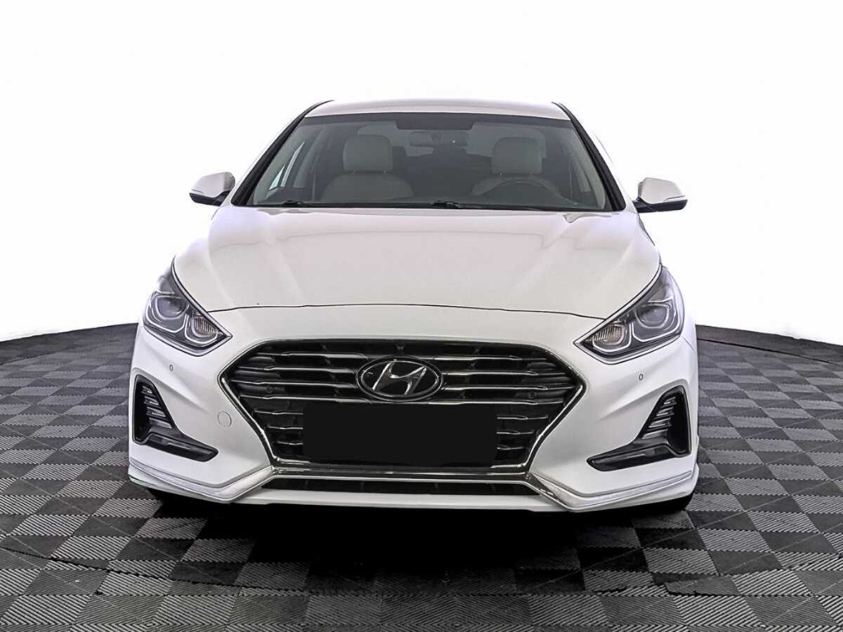 Купить Hyundai Sonata, 2019, 72 280 км, фото №2