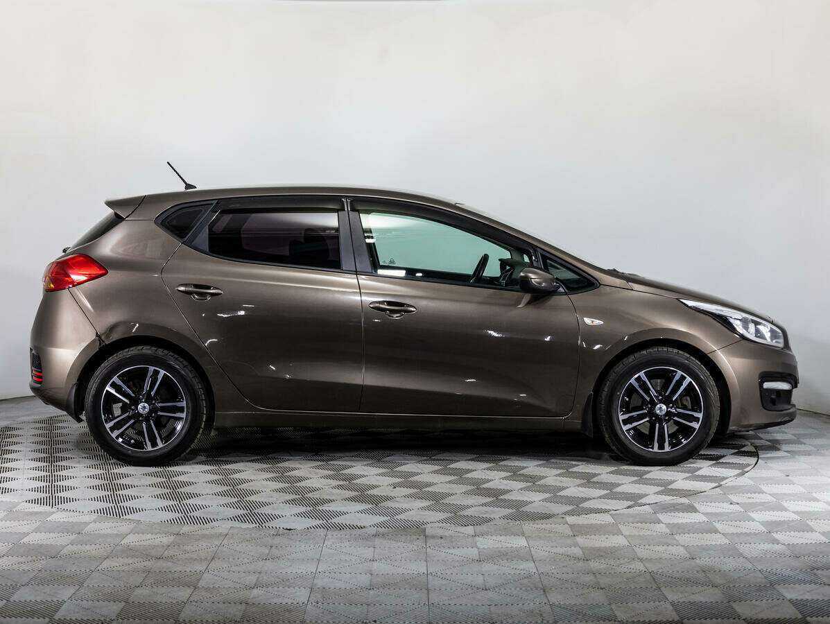 Купить Kia Ceed, 2015, 130 452 км, фото №4