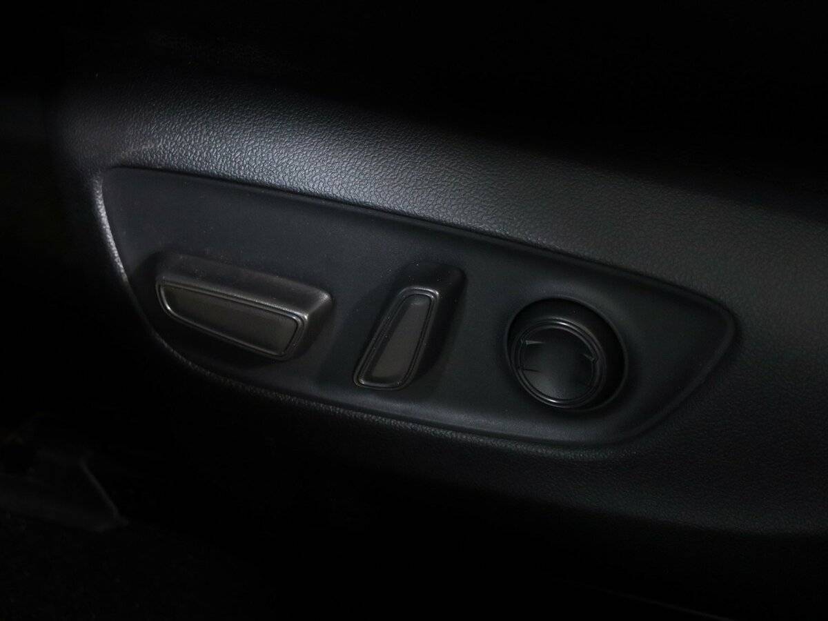 Купить Toyota RAV4, 2020, 60 000 км, фото №15