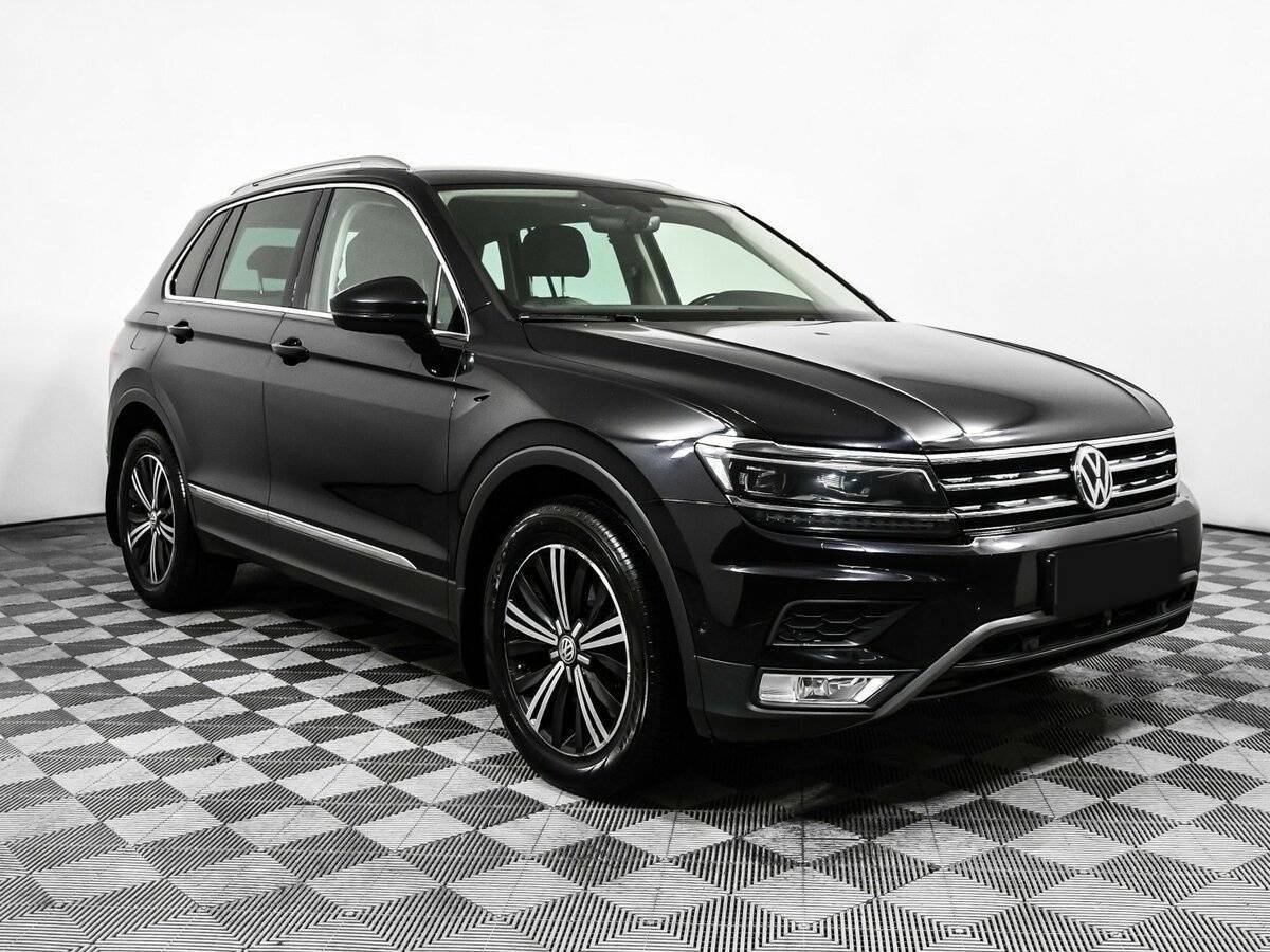 Купить Volkswagen Tiguan, 2017, 115 896 км, фото №3