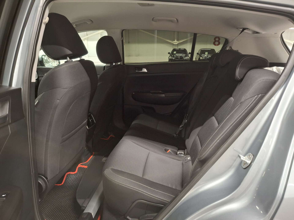 Купить Kia Sportage IV Рестайлинг, 2019, 176 794 км, фото №12
