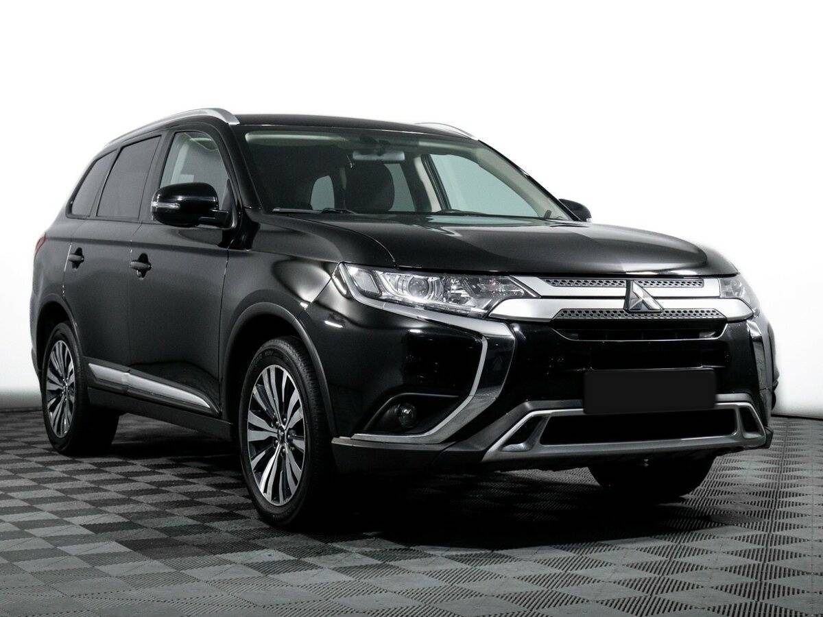 Купить Mitsubishi Outlander, 2021, 88 000 км, фото №3