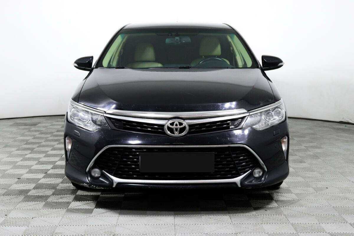 Купить Toyota Camry, 2017, 129 383 км, фото №2